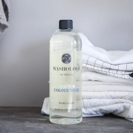 WASHOLOGI White & Colour Wash